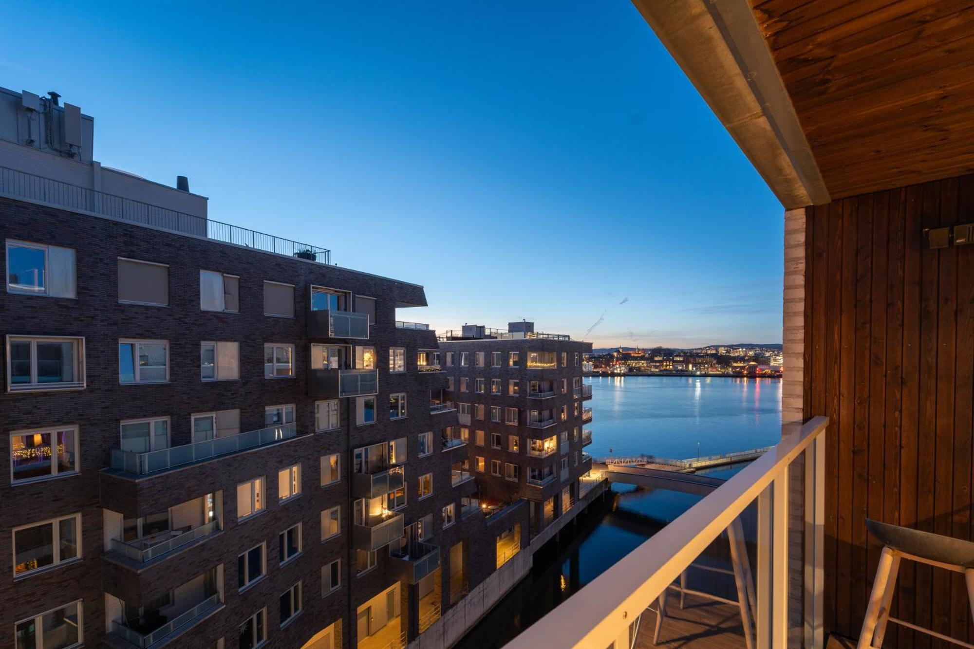 Lägenhet Seaside With Balcony By Opera Oslo